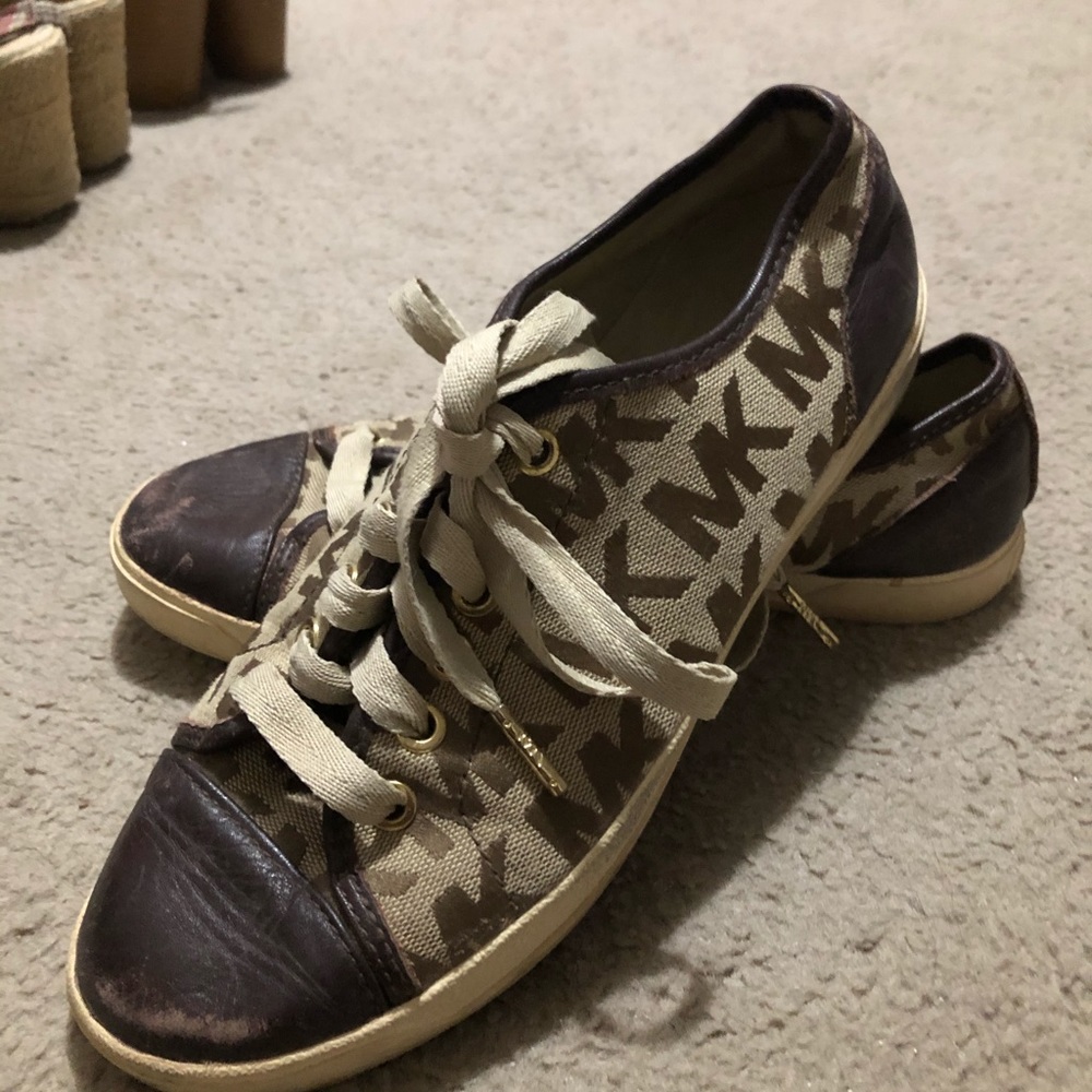 Casual Everyday Shoes